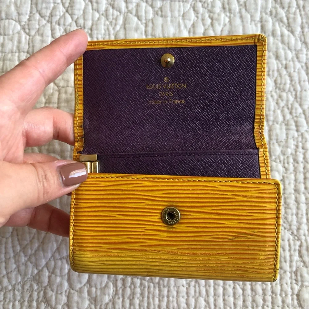 Louis Vuitton Epi Yellow Multicles 6 Ring Key Leather Case w/ purple interior